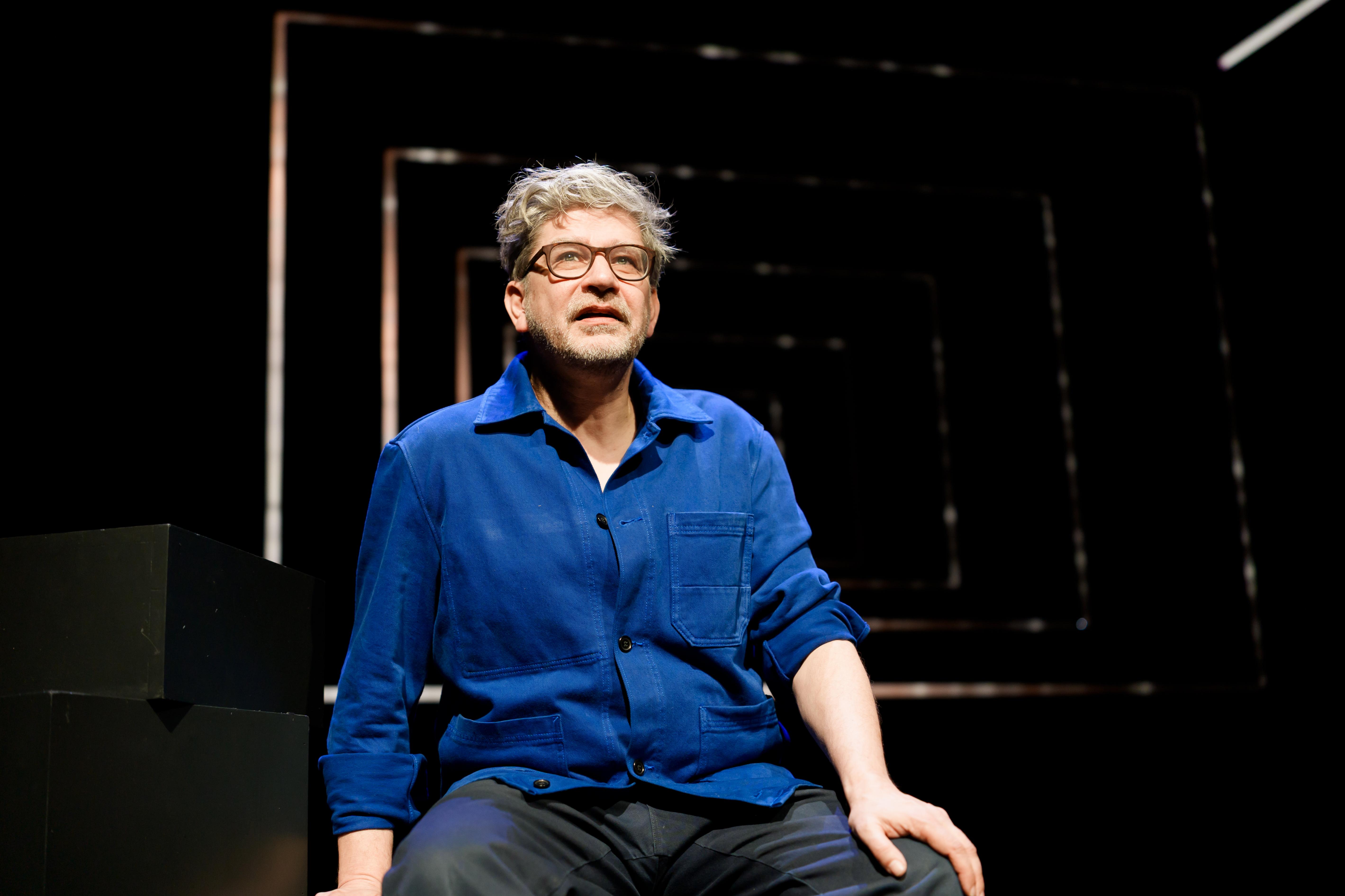 WEB Scènefoto 3 Welkom Ongemak HR Fotocredits Sjoerd Derine