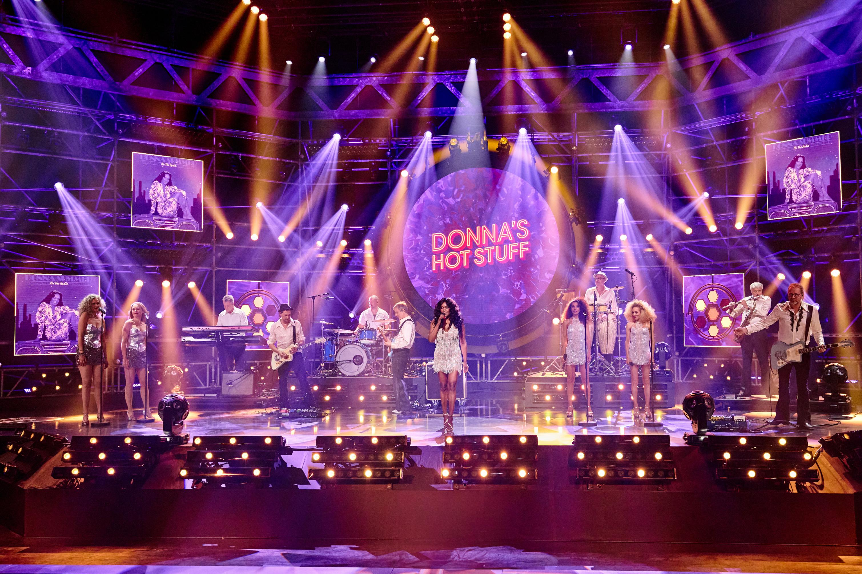 WEB Donna S Hot Stuff Band2 CREDITS WILLIAM RUTTEN