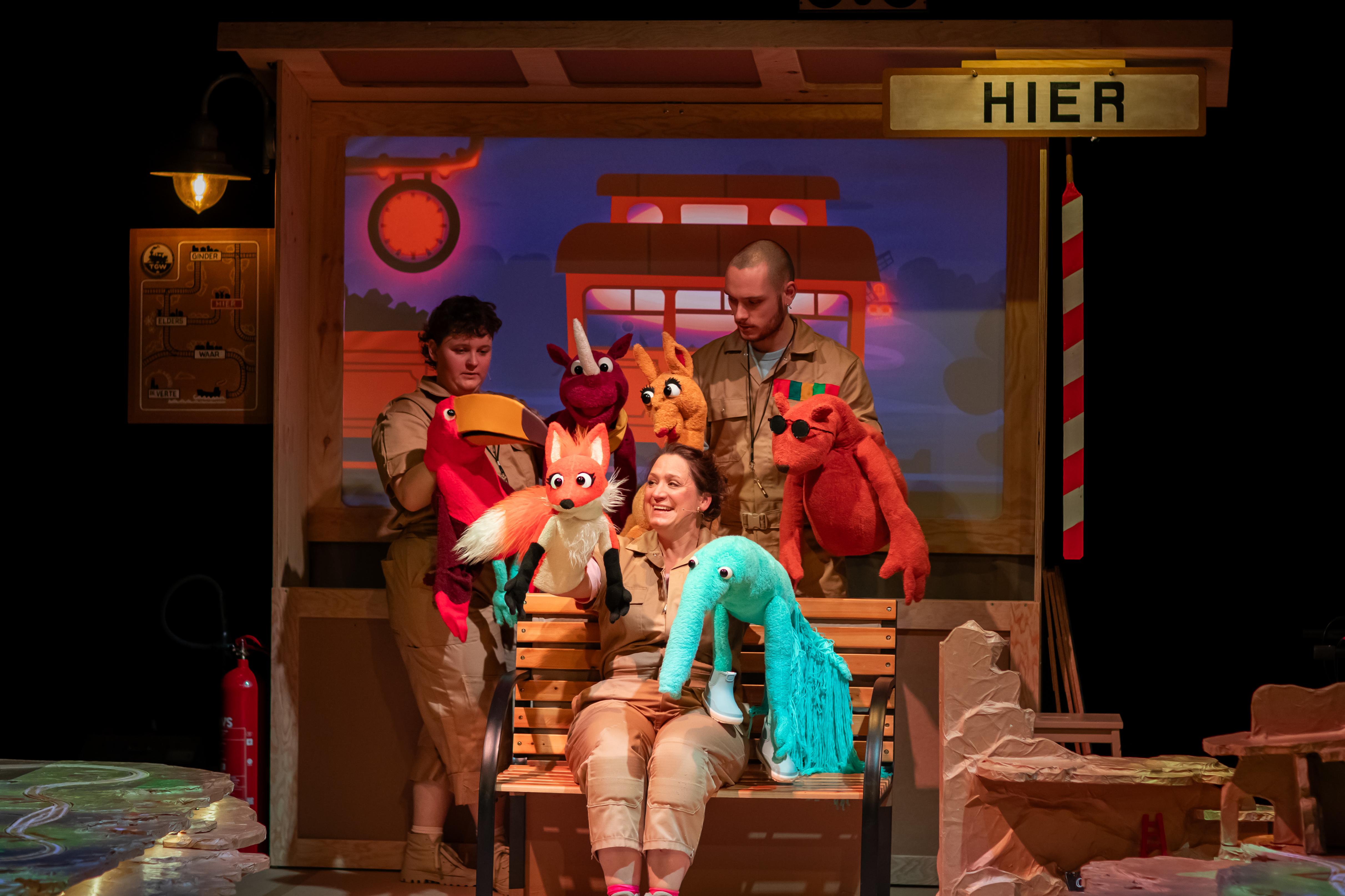 WEB OP ZOEK NAAR BEZOEK©Kamerich & Budwilowitz Zaantheater (3)