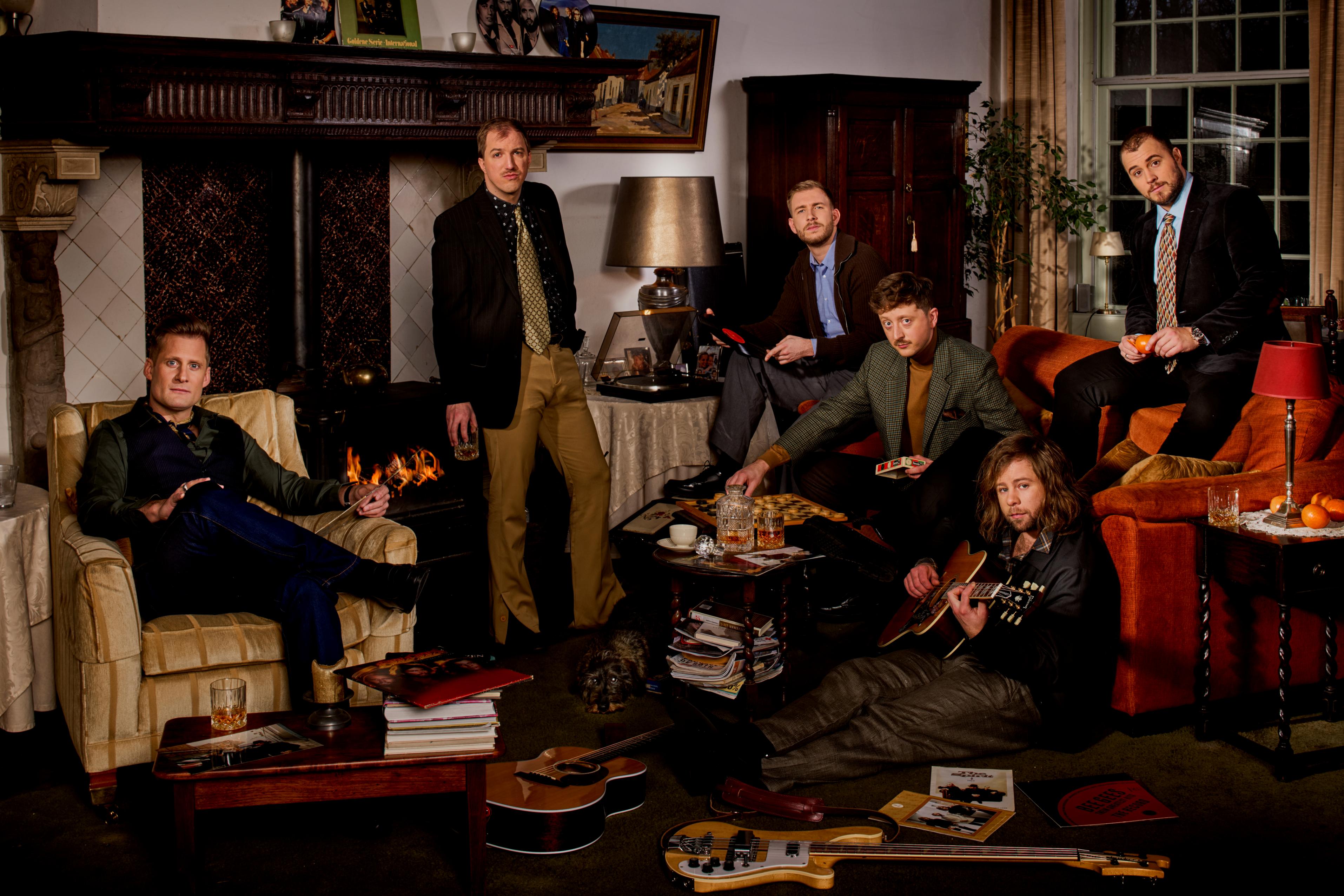 WEB Bee Gees By Maincourse Family, Fame & Tragedy Nico Kroon Zaantheater 