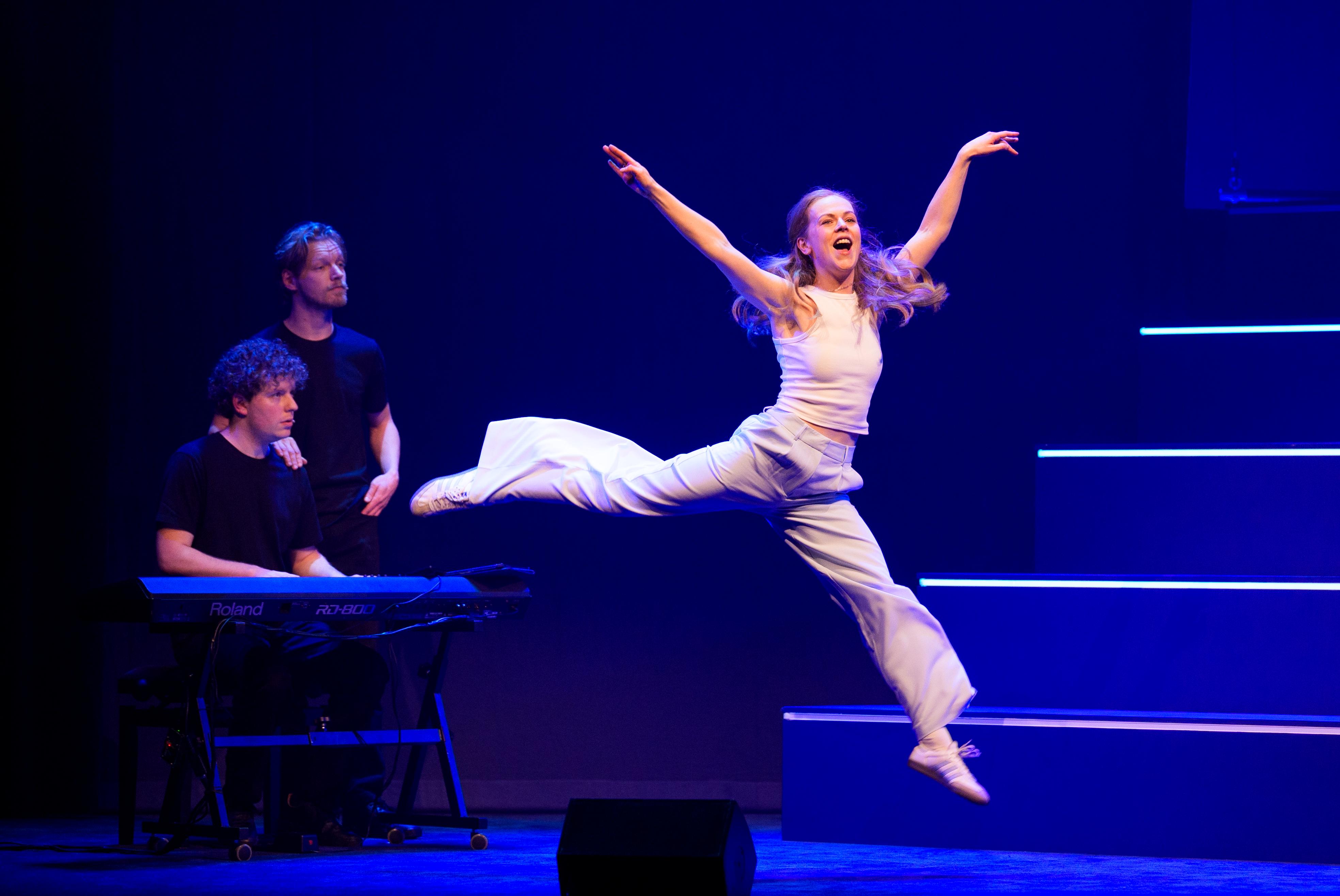 WEB 5 Lisa Ostermann Fotocredits Sjoerd Derine ZAANTHEATER