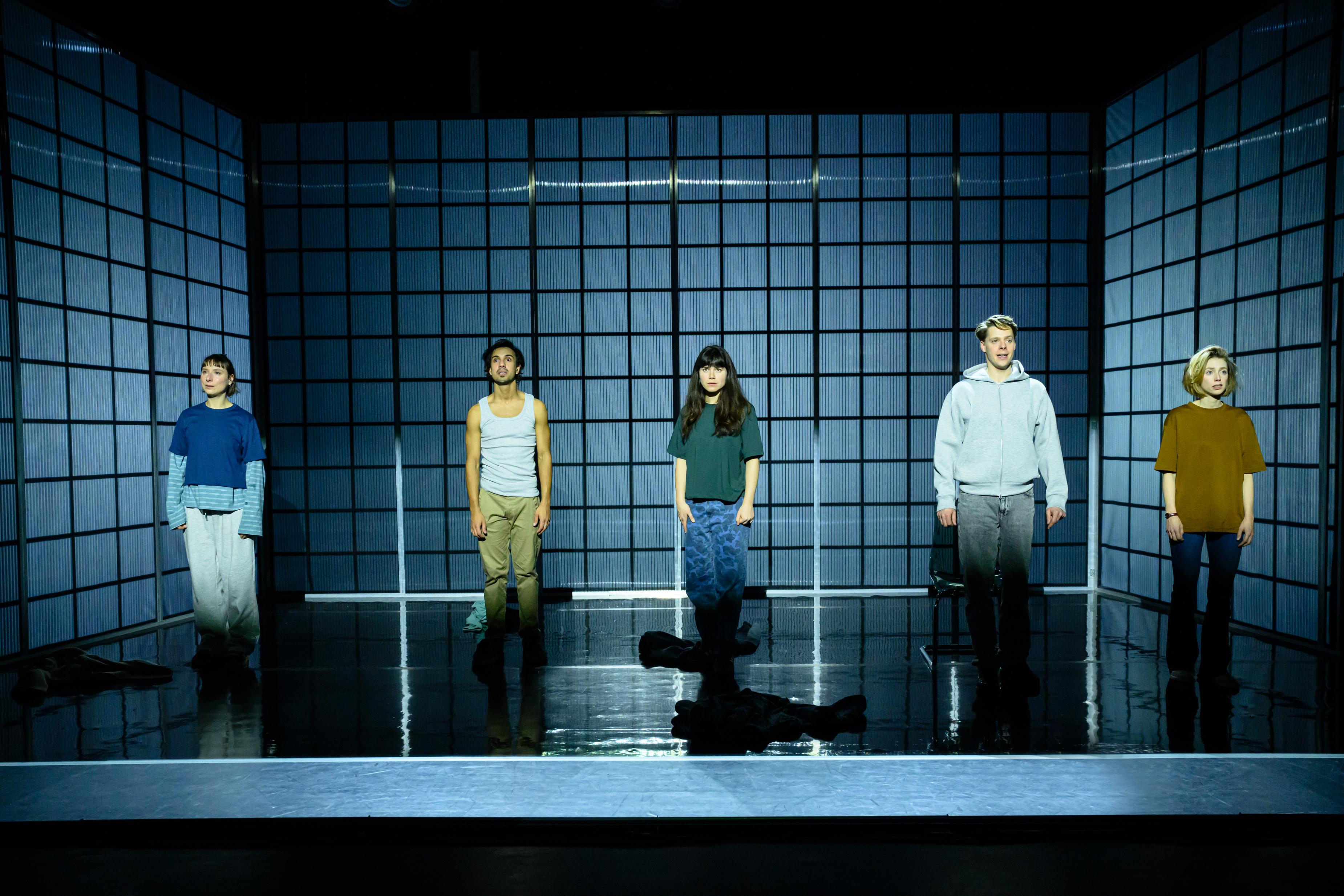 WEB Punch Adem Scenes 140126 550 Zaantheater