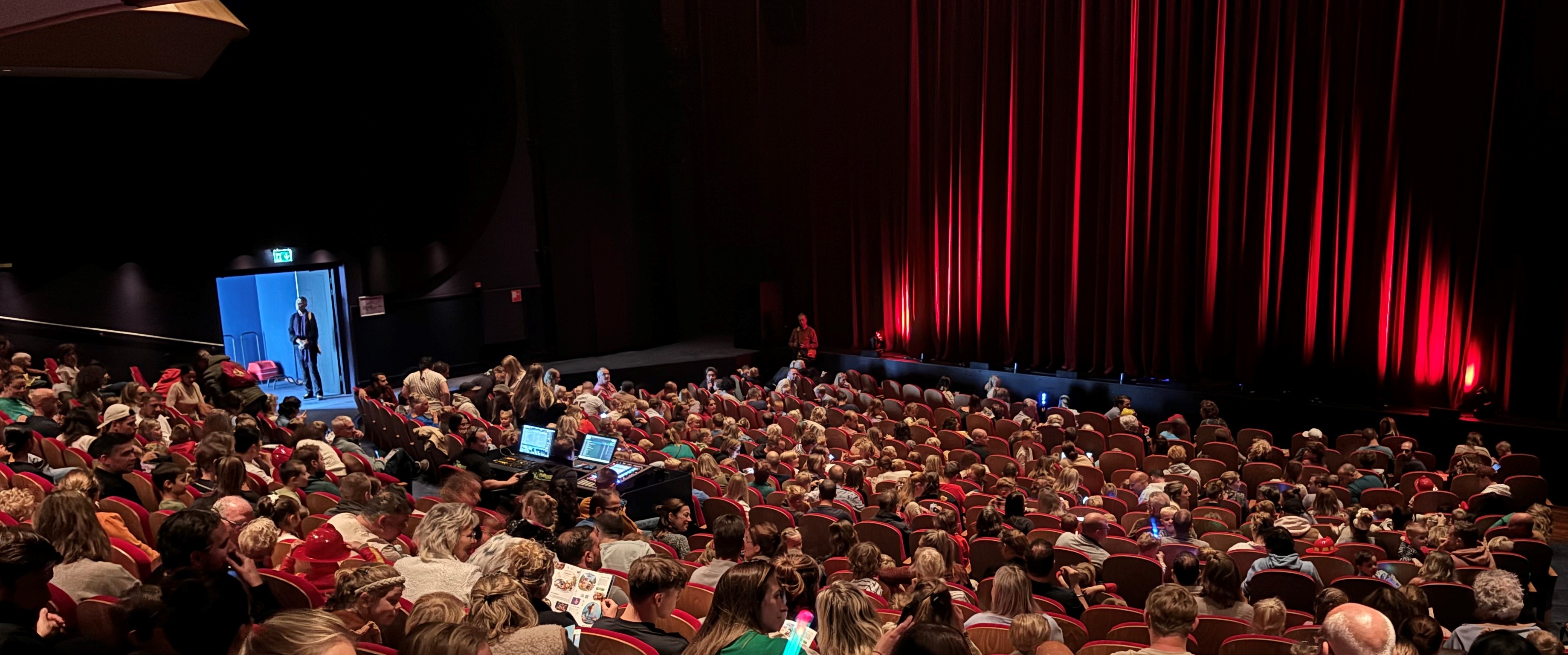 Volle Zaal 3 WEB