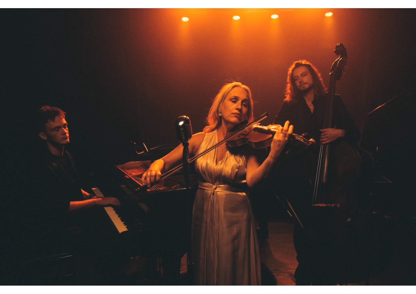 WEB Feelinggood Ninasimone Zaantheater