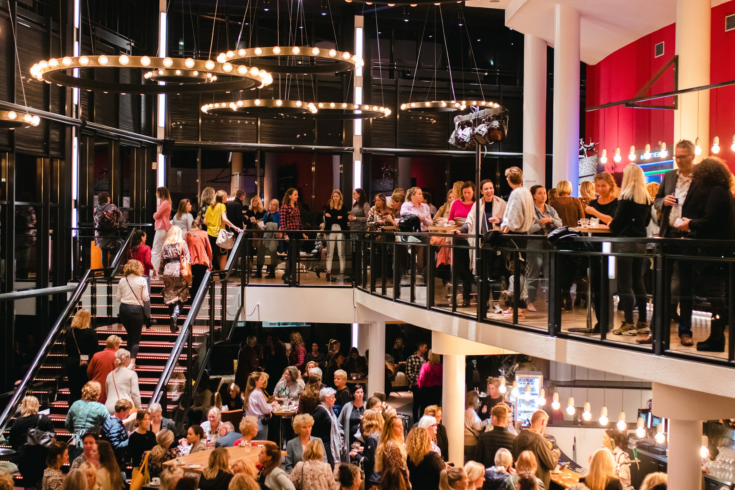 Foyer Zaantheater Fotograaf Yasmine Hamouda (3) Web